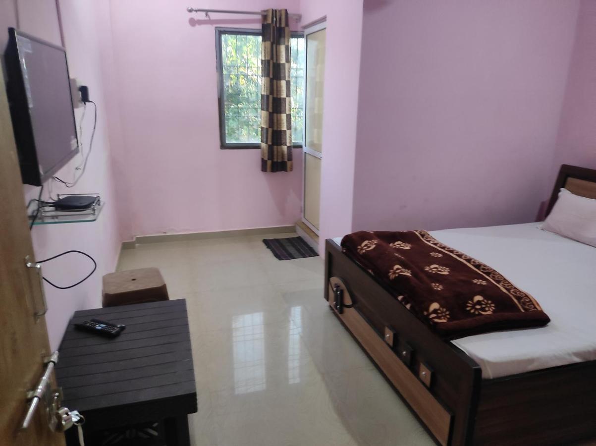 Vrundavan Home Stay And Village Resort Kevadia Экстерьер фото