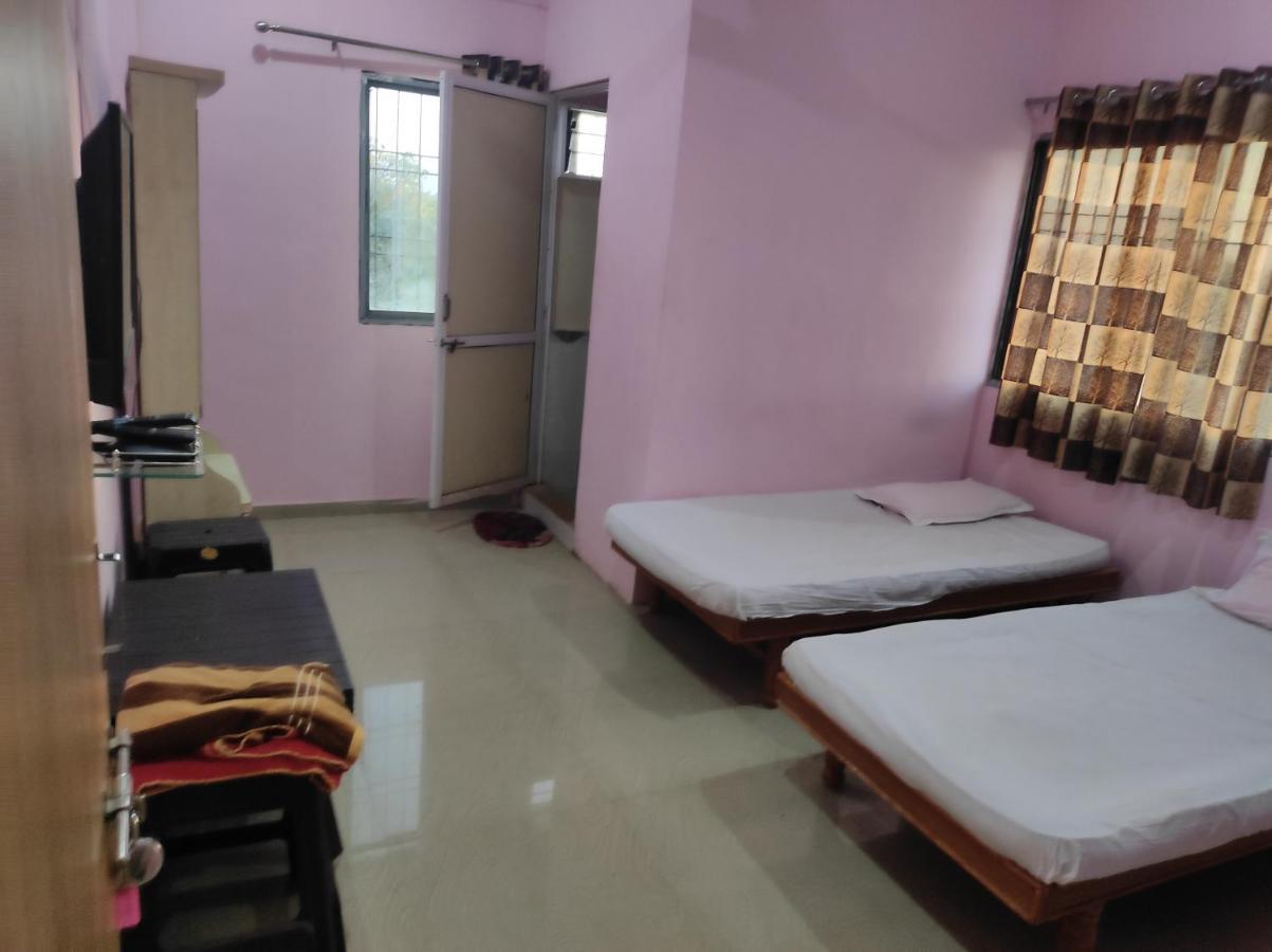 Vrundavan Home Stay And Village Resort Kevadia Экстерьер фото