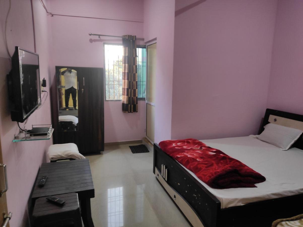 Vrundavan Home Stay And Village Resort Kevadia Экстерьер фото